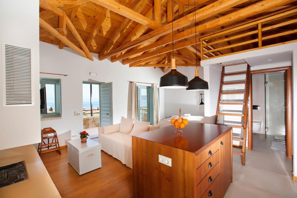 Lithos Guesthouse Kardamili Экстерьер фото