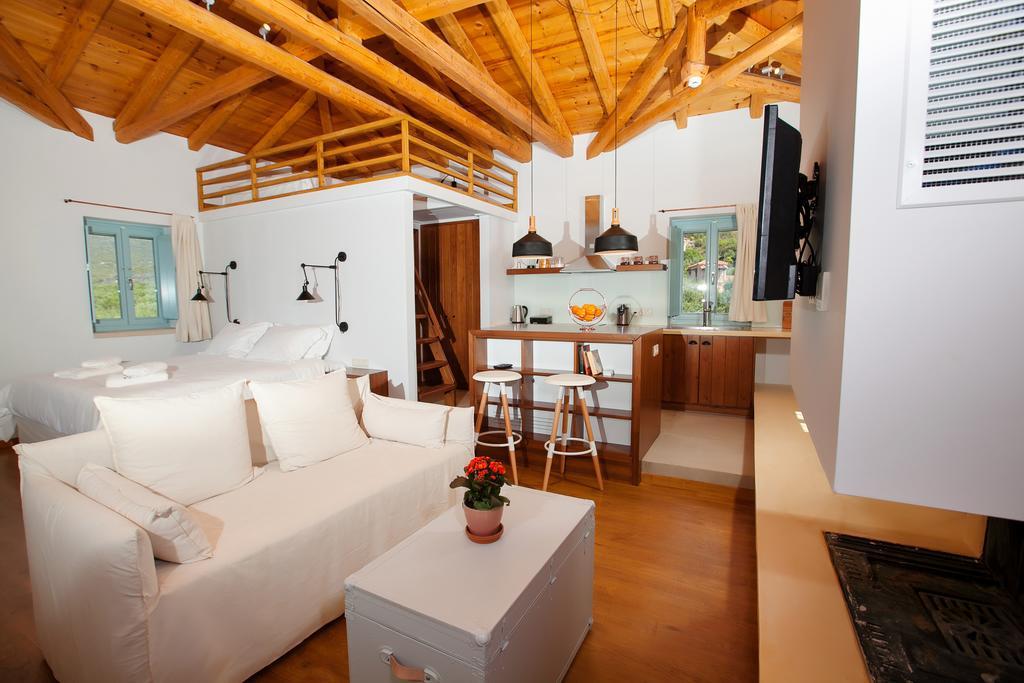 Lithos Guesthouse Kardamili Экстерьер фото