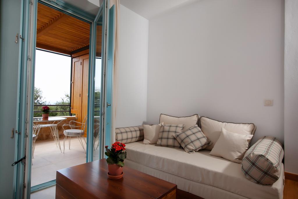 Lithos Guesthouse Kardamili Экстерьер фото
