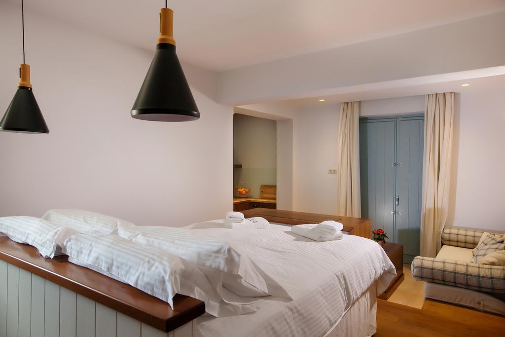Lithos Guesthouse Kardamili Экстерьер фото