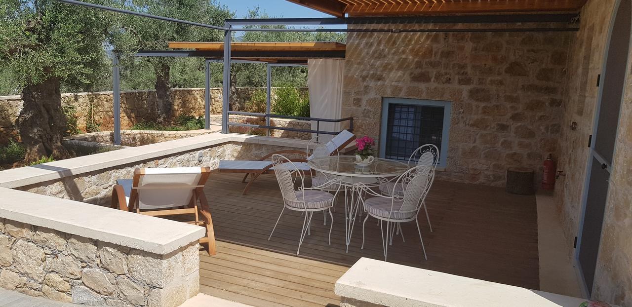 Lithos Guesthouse Kardamili Экстерьер фото